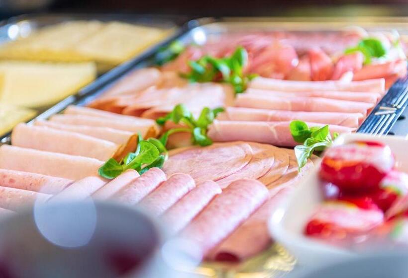 Отель Dappers Wellness