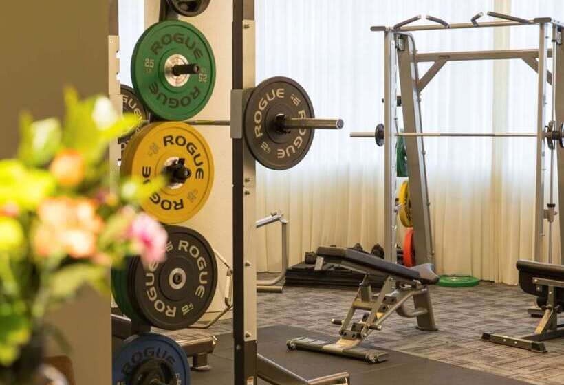 Otel Golden Tulip Bund New Asia