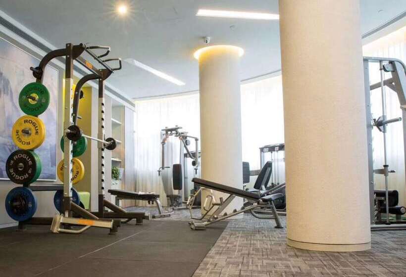 Hotel Golden Tulip Bund New Asia