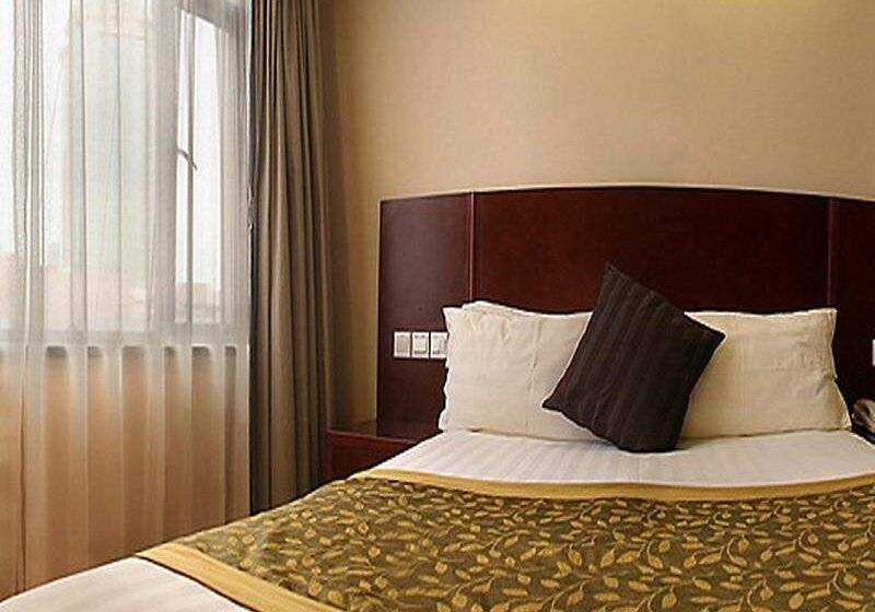 Otel Golden Tulip Bund New Asia