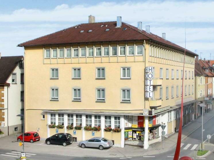 هتل Goldener Hirsch