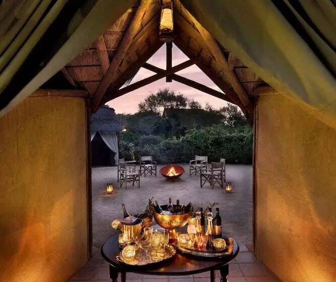 Hotel Gorah Elephant Camp