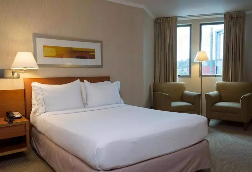 هتل Holiday Inn Express  Puerto Montt  Patagonia