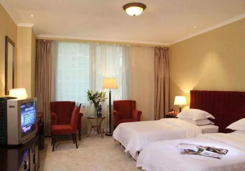 Отель Home Inn Beijing Jianguomen