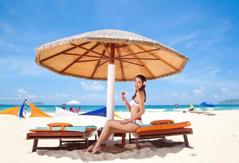 בית מלון כפרי Huayu Resort & Spa Yalong Bay Sanya