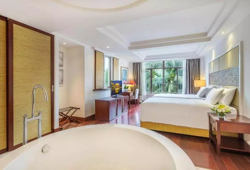 בית מלון כפרי Huayu Resort & Spa Yalong Bay Sanya