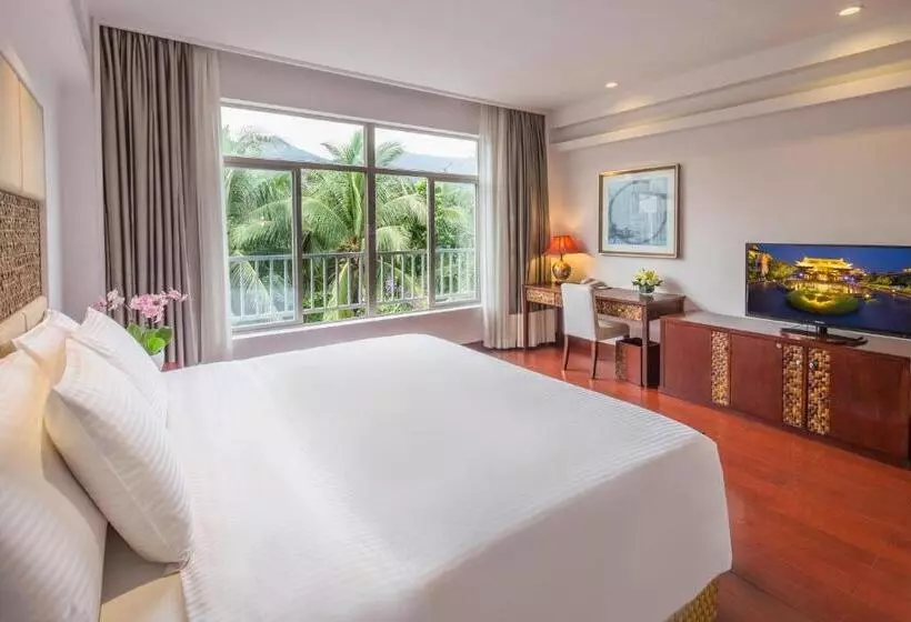 בית מלון כפרי Huayu Resort & Spa Yalong Bay Sanya