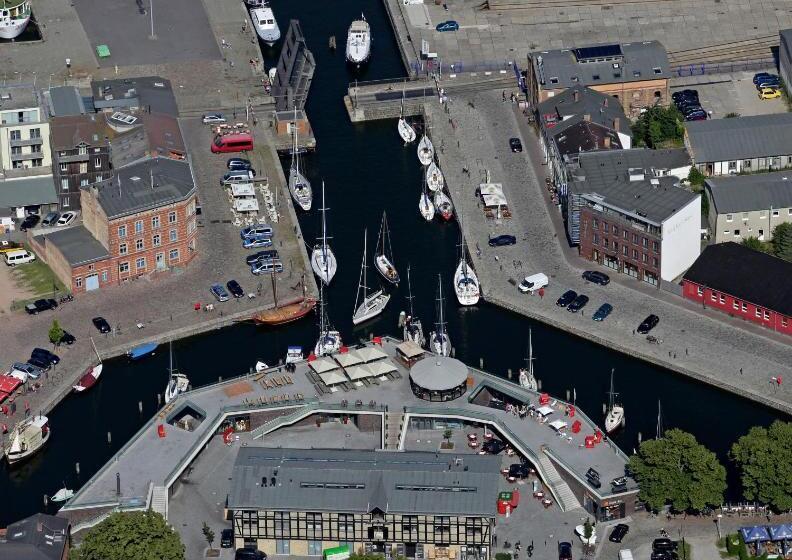 ホテル Kontorhaus Stralsund