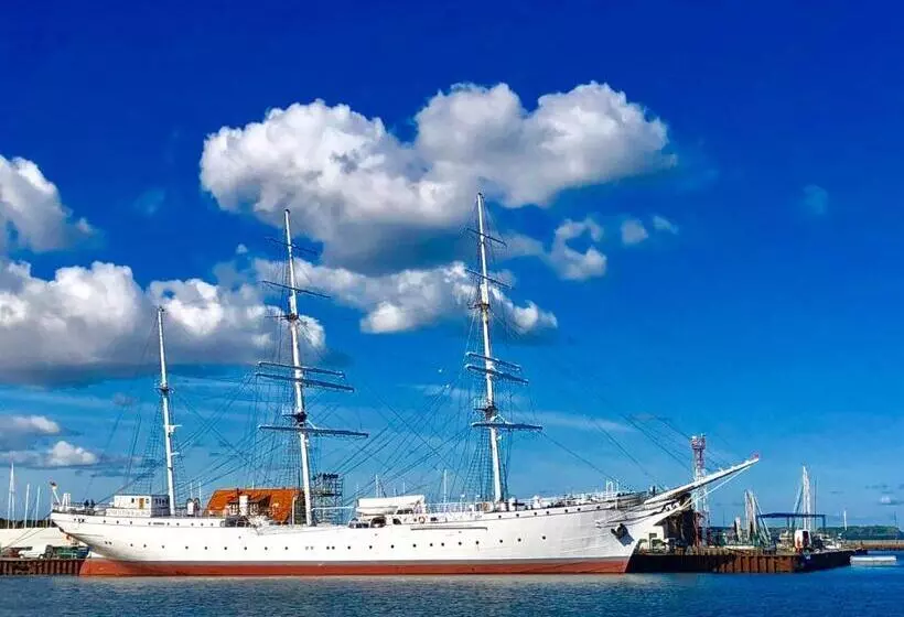 Szálloda Kontorhaus Stralsund