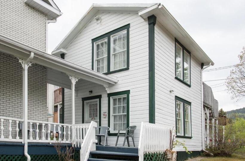 בית מלון כפרי Auberge Maison Gauthier