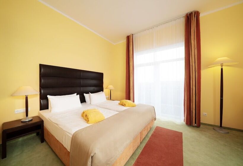 בית מלון כפרי Resort Mark Brandenburg & Fontane Therme