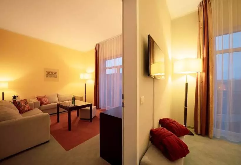 酒店 Resort Mark Brandenburg & Fontane Therme