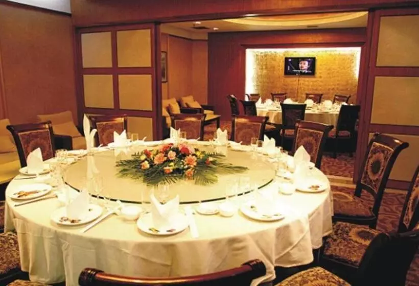 Отель Xian Empress