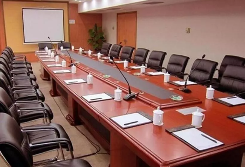 Отель Xian Empress