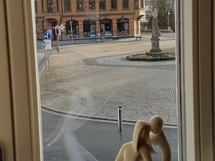 בית מלון כפרי Zum Weissen Ross