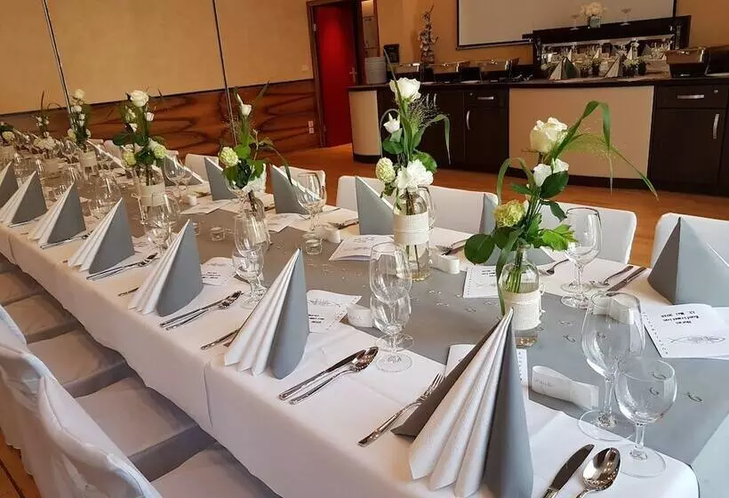 ホテル Zum Weissen Ross