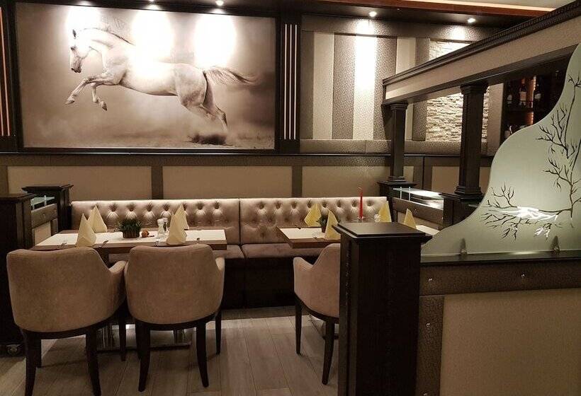 בית מלון כפרי Zum Weissen Ross