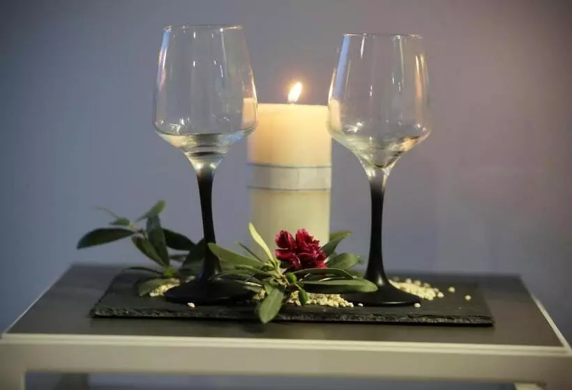 Pier Beach Hotel Apartments