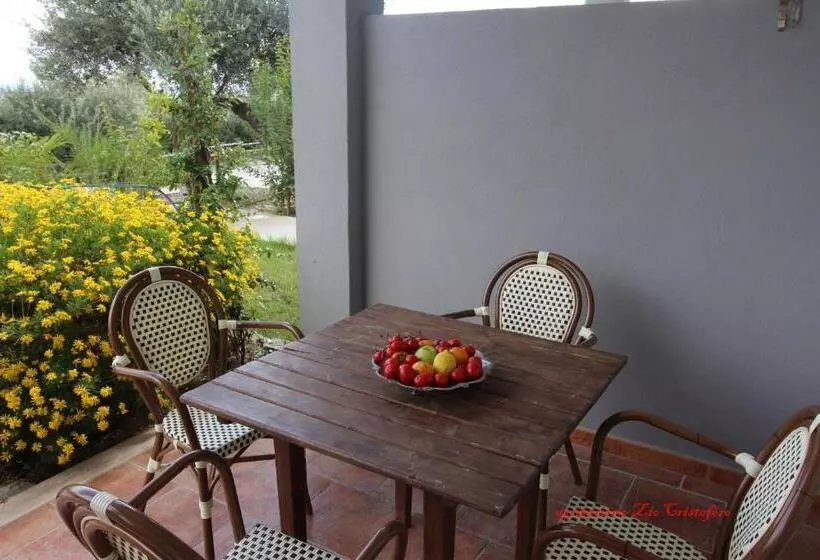 ホテル Agriturismo Zio Cristoforo