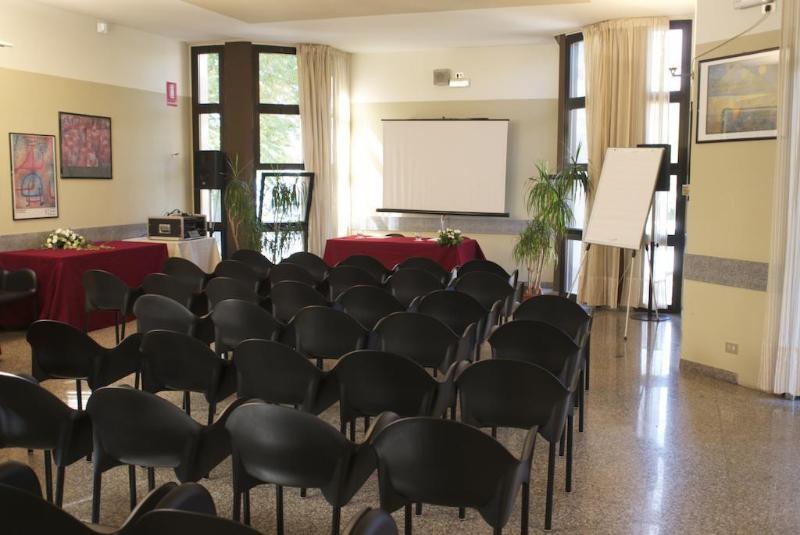 Отель Ristorante Alcide