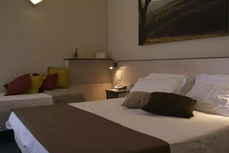 ホテル Ristorante Alcide