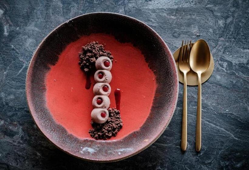 ホテル Antico Borgo Di Sutri