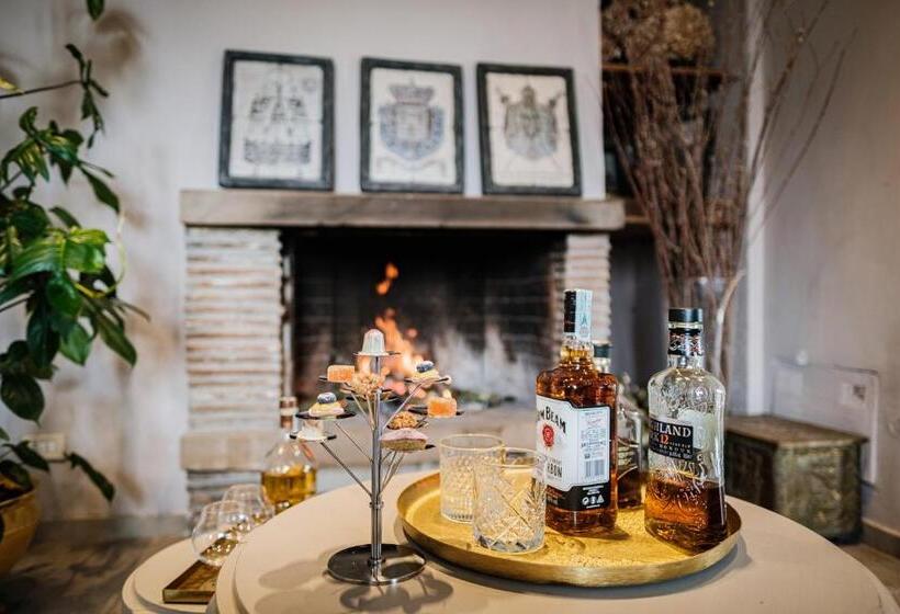 ホテル Antico Borgo Di Sutri