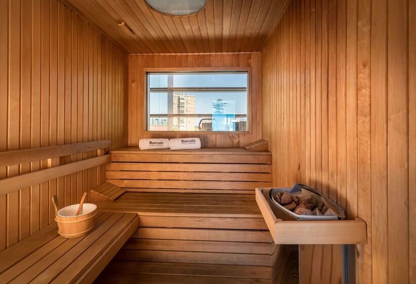 ホテル Barcelo Malaga