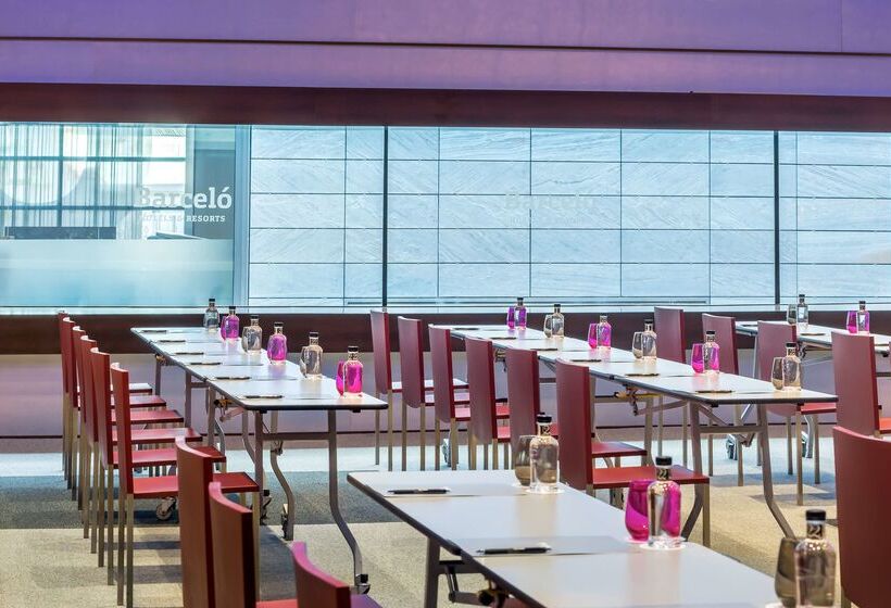 ホテル Barcelo Malaga