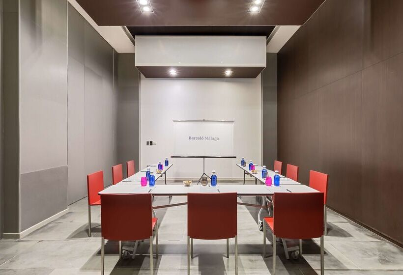 ホテル Barcelo Malaga