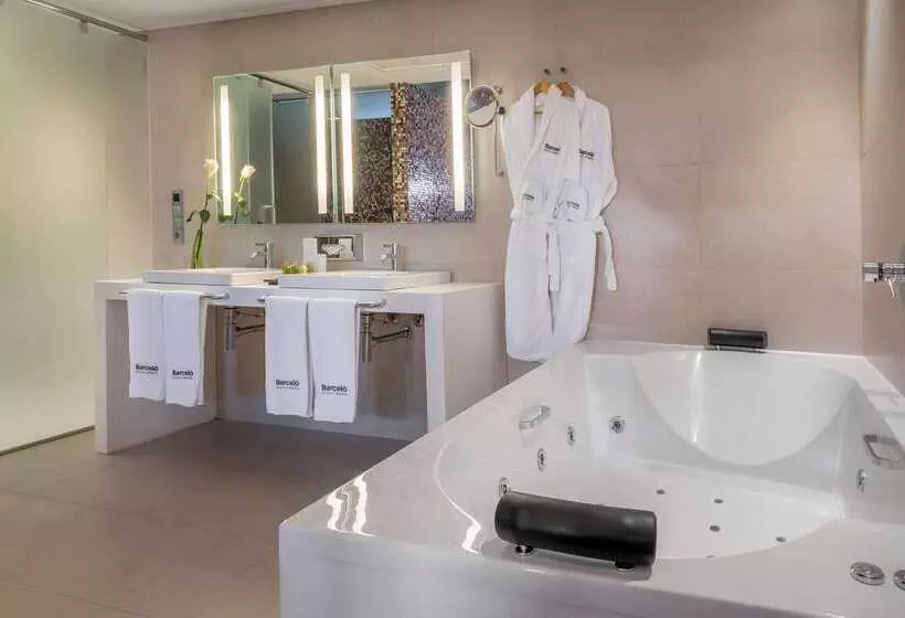 ホテル Barcelo Malaga