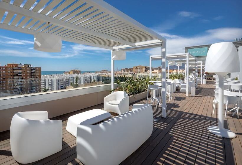 ホテル Barcelo Malaga