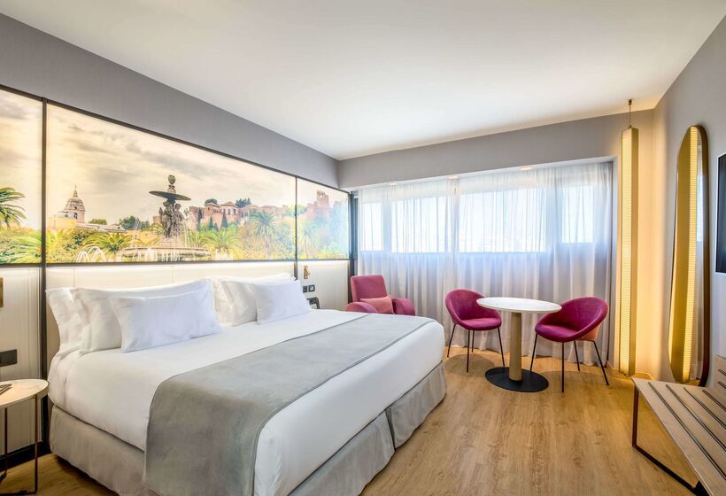 ホテル Barcelo Malaga