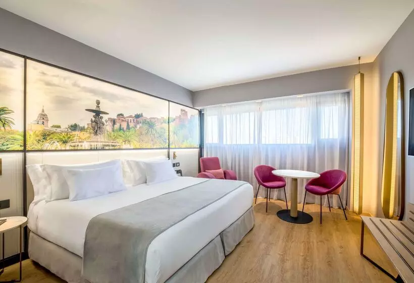 ホテル Barcelo Malaga