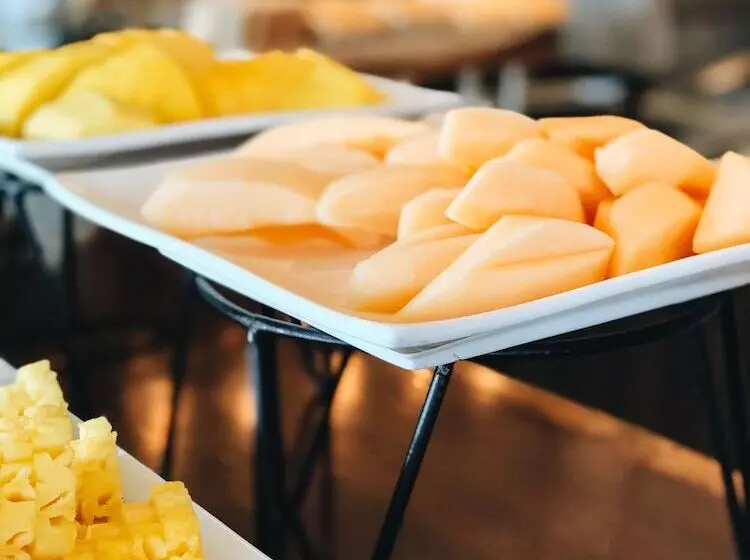 Hotel Bliston Suwan Park View