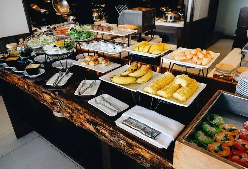 Hotel Bliston Suwan Park View