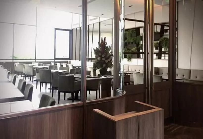 Hotel Bliston Suwan Park View