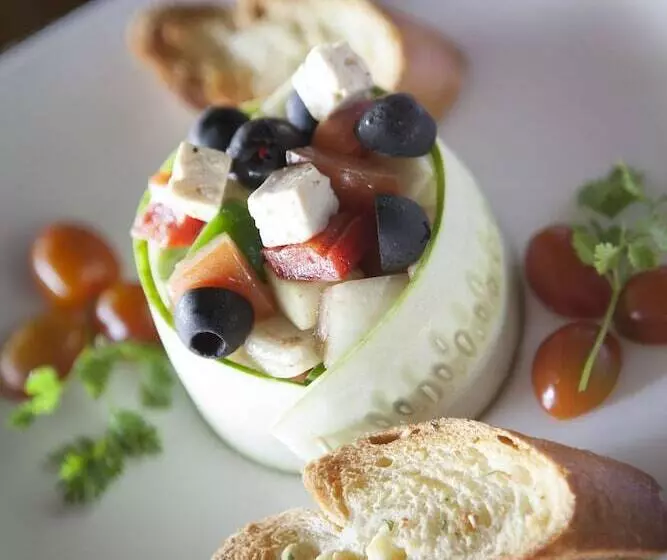 هتل Blue Ocean Resort