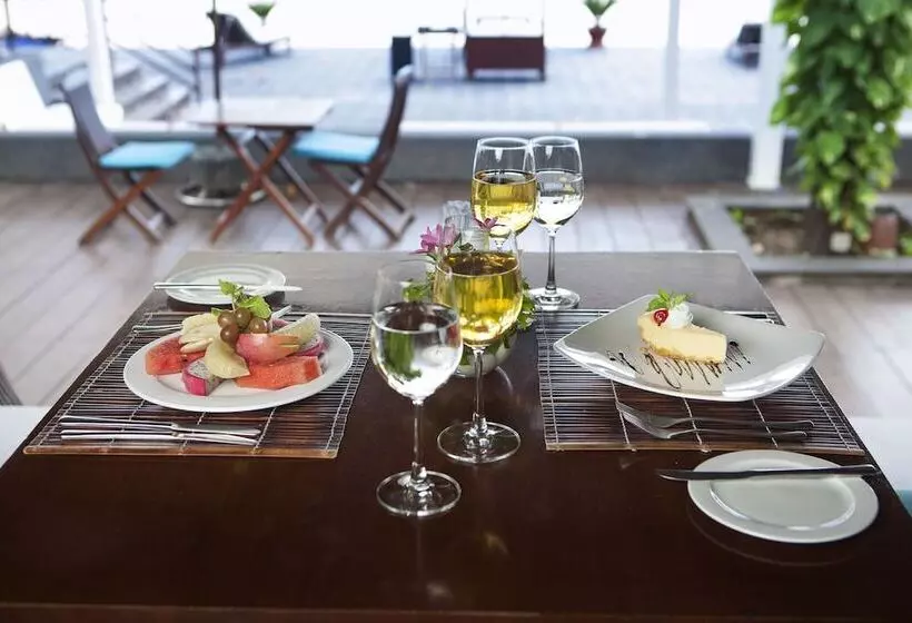 هتل Blue Ocean Resort