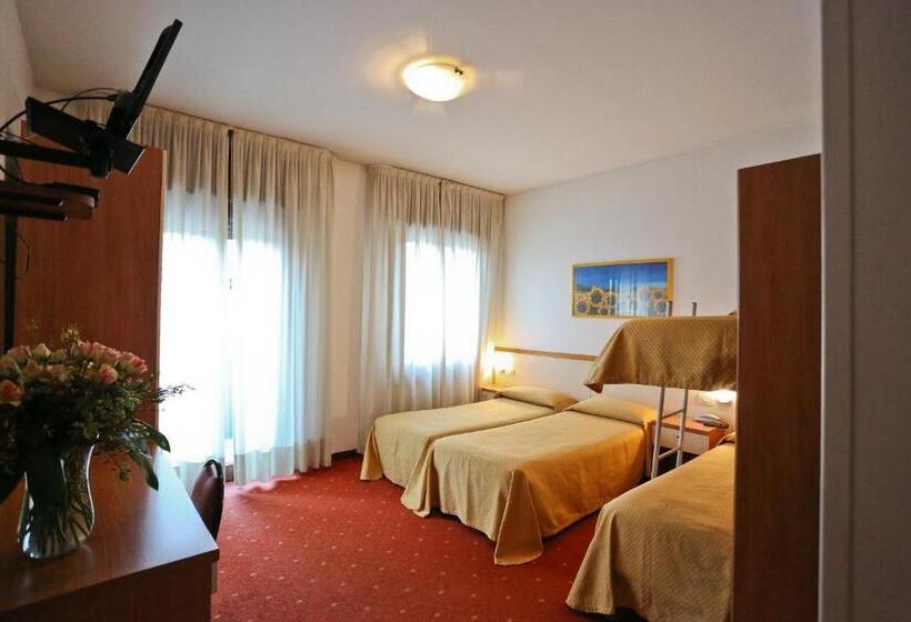 בית מלון כפרי Due Ragni