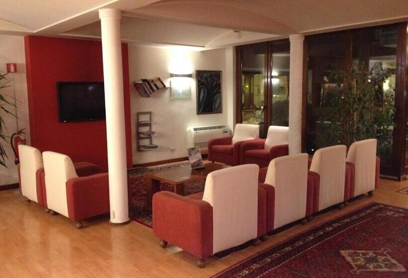 בית מלון כפרי Due Ragni