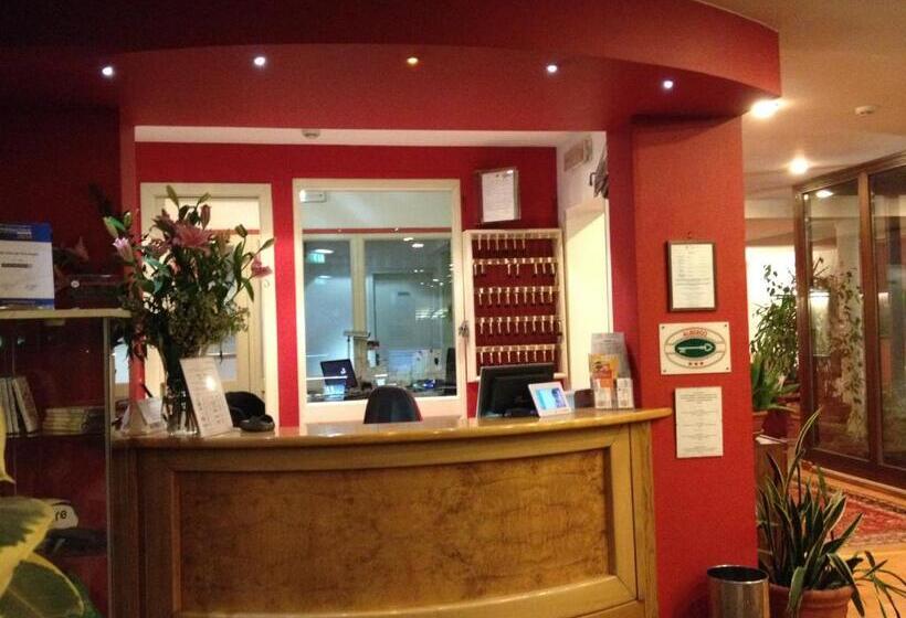 בית מלון כפרי Due Ragni