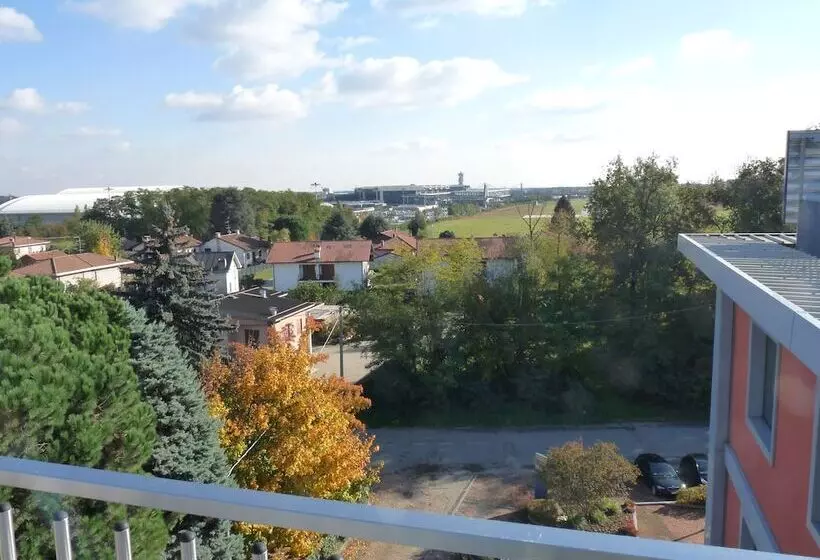 First Hotel Malpensa