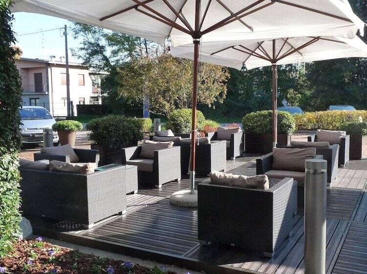 First Hotel Malpensa