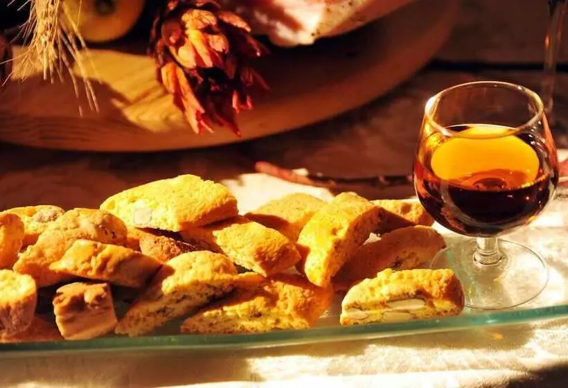 فندق Il Castelluccio Country Resort Restaurant & Spa