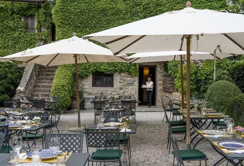 호텔 Monsignor Della Casa Country Resort & Spa