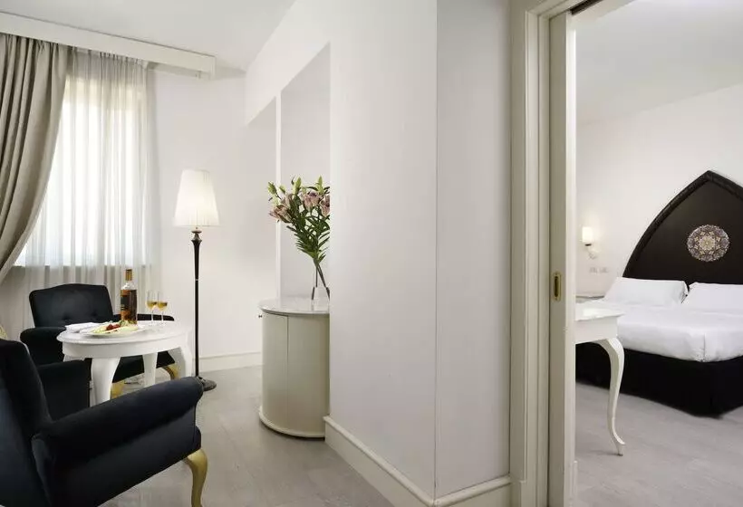 호텔 Palace Catania | Una Esperienze