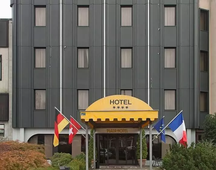 酒店 Plaza