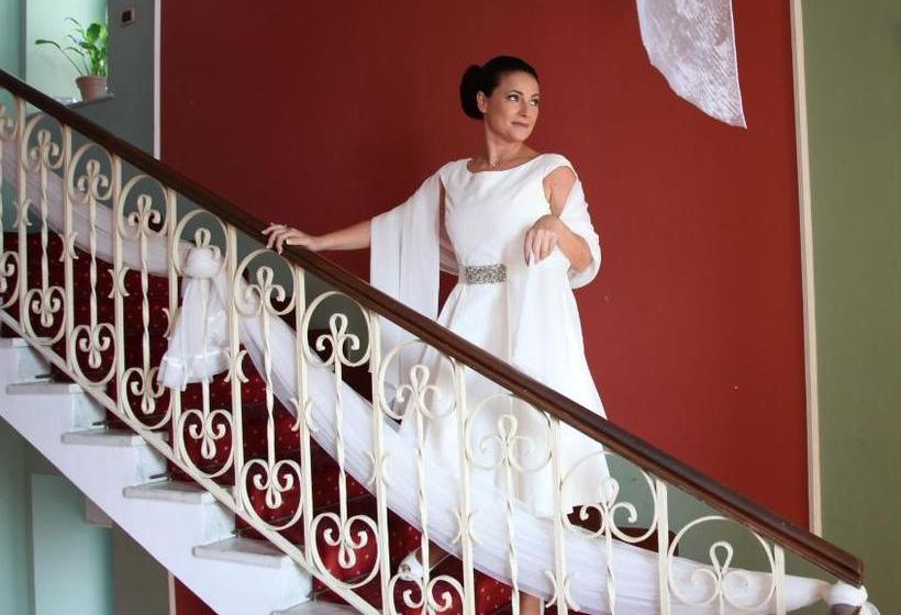 Отель Relais Villa Oteri