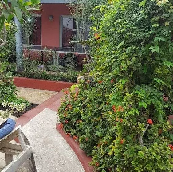 هتل Résidence Saint Jacques Bord De Mer